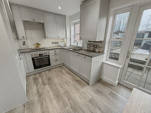 Photo 5- click for photo gallery